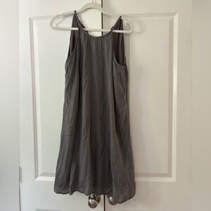 Cloth and Stone By anthropology Gray Swing halter dress Size large